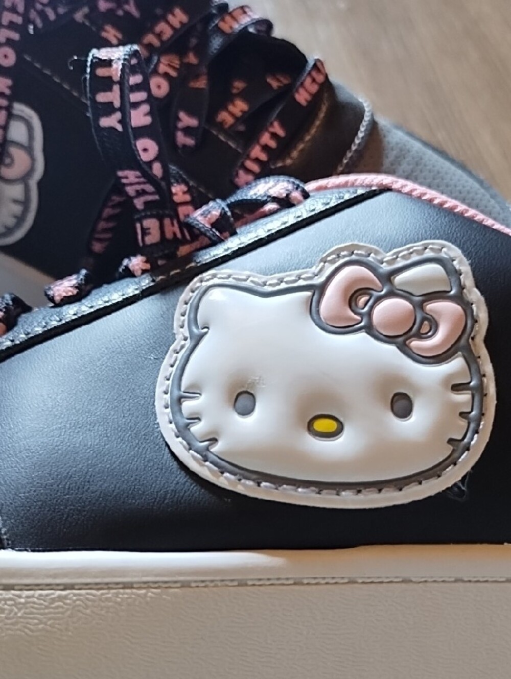 Hello Kitty Black and Pink Girls' Sneakers - Picture 3 of 7
